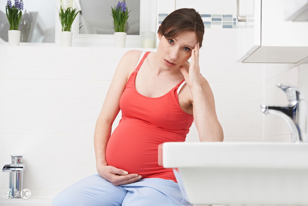 孕期18周缓解孕吐的有效方法,孕期孕吐严重饮食注意什么