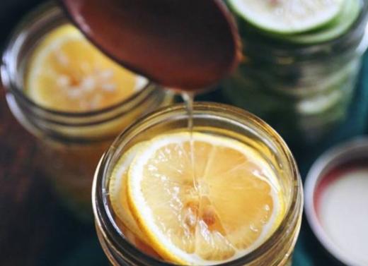 柠檬水的正确泡法禁忌,柠檬水的正确泡法功效