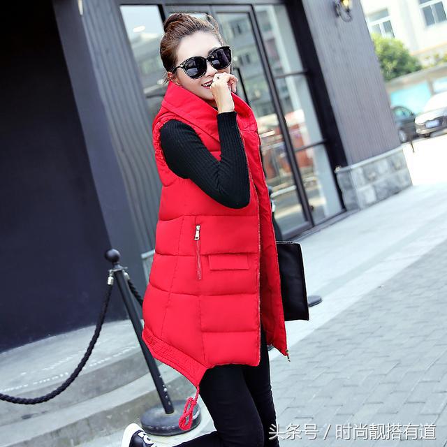 时髦的你值得拥有中长款羽绒马甲,有温度也有风度