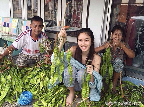关爱自己预防艾滋病,世界艾滋病日预防为主洁身自好