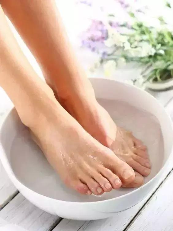 温肺驱寒最好的方法,水里加点盐喝了有什么好处