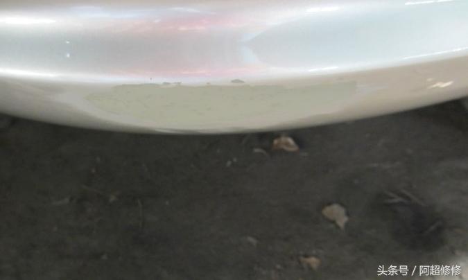 汽车小刮小蹭教你分分钟修复神技,汽车小刮痕处理妙招新手开车怕刮