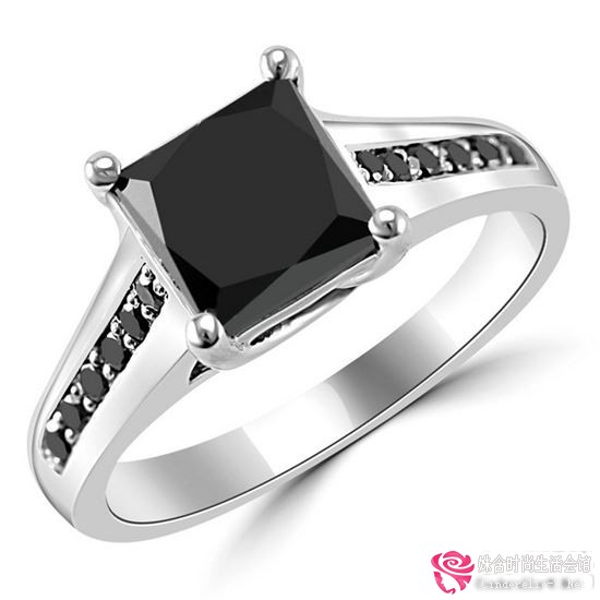 最新款简单大气的钻戒,2023流行钻戒款式