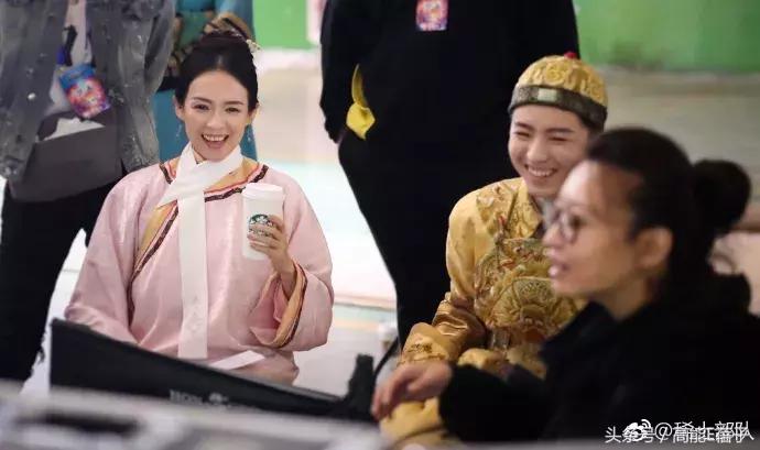 巩俐章子怡都属于什么脸型,巩俐和章子怡素颜谁更漂亮