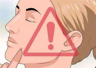 化妆棉正确使用方法图解,正确使用化妆棉方法