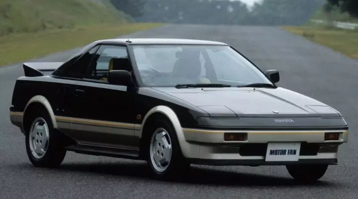 *光春**明媚｜丰田MR2生平简介