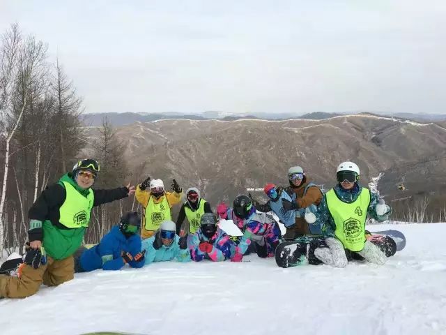 火热预定｜跟海盗帮畅滑，雪季不摔跤