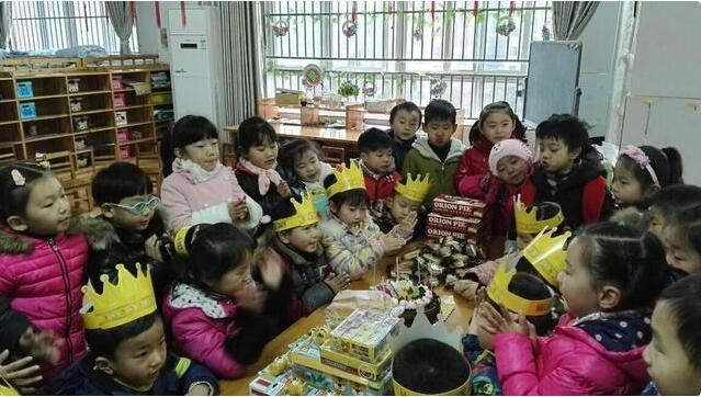 孩子幼儿园生日该不该在学校过,让孩子在幼儿园过生日好吗
