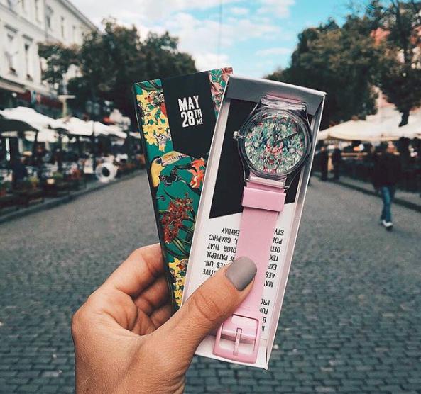 颜值好看一万块钱的手表,烂大街的十款手表