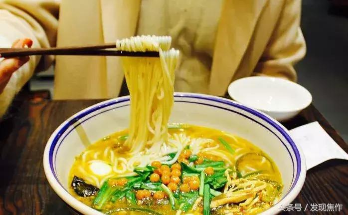 逛吃逛吃一整天,逛吃逛吃花了多少钱