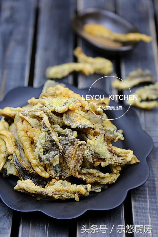 干野生蘑菇和肉怎么炒都好吃,各种蘑菇的做法大全炸着吃