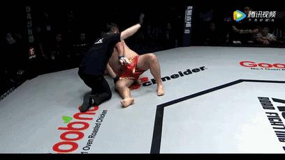 擂台被踢裆的选手后续,盘点擂台上被人羞辱的人