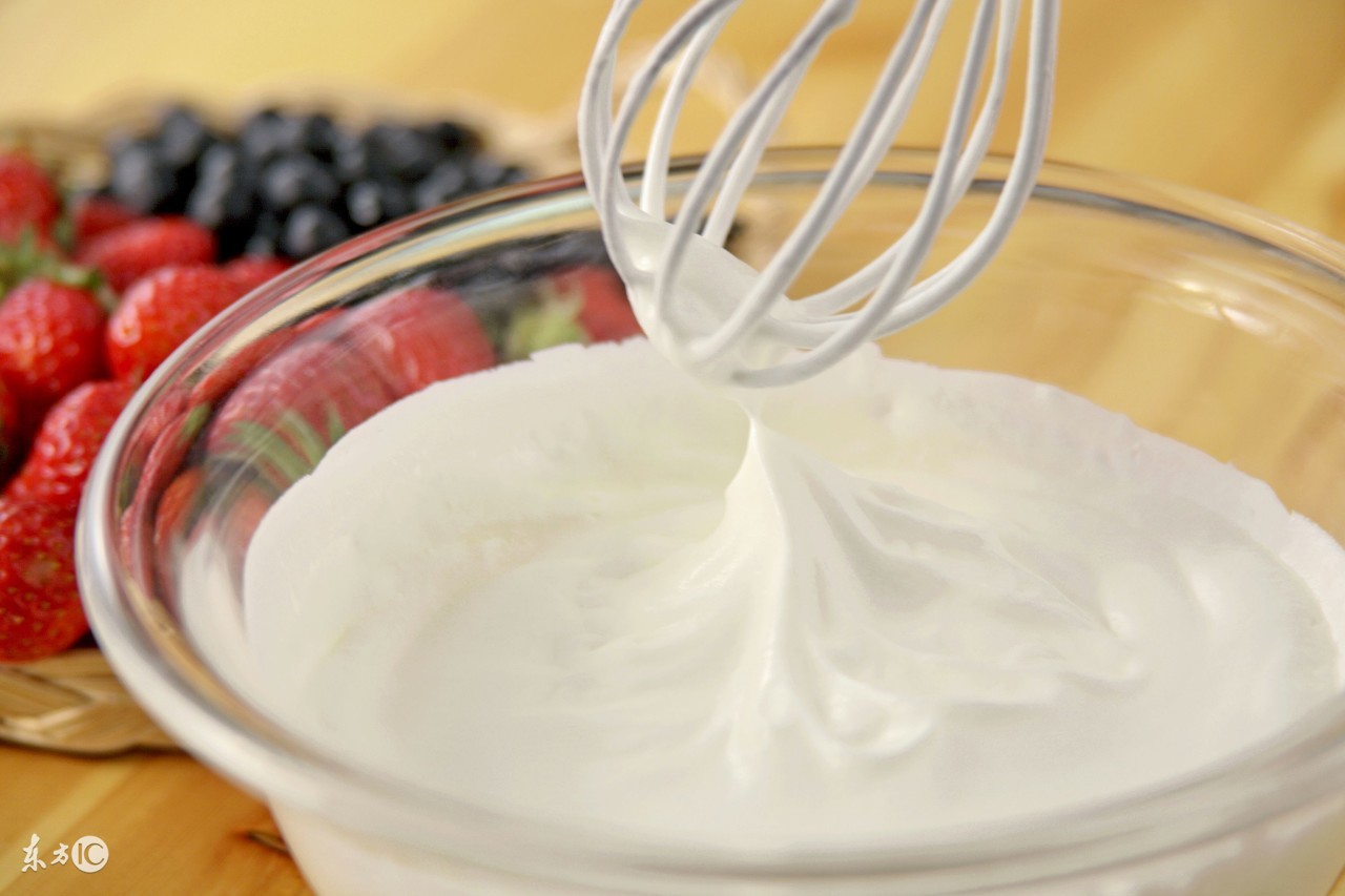 用不完的淡奶油怎么处理,用不完的白奶油下次怎么用
