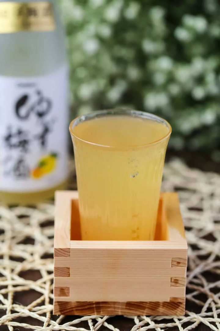 这些酒不仅好喝,颜值还特别高,最适合想喝酒的女生