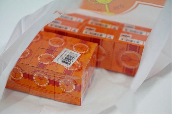 泰国旅游必买品泰国面霜,泰国有什么便宜的好物