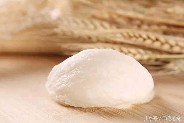 干燕窝刺鼻的发霉味道怎么保存,干燕窝保存的温度是多少