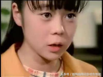 铁甲小宝小百合被蜻蜓队长关起来,铁甲小宝的小百合扮演者叫什么
