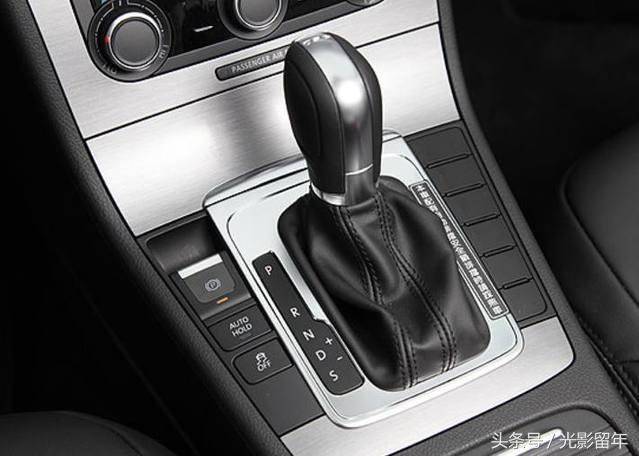 试驾老款帕萨特领驭2.8,大众帕萨特1.4t试驾视频