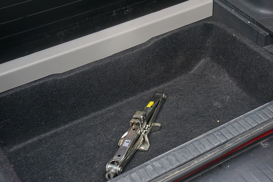 都说日系车耐用，这台七年车龄的RAV4值得买吗？