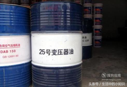 502胶水手和物品粘在一起怎么去除,手被502胶水粘了用什么可以清洗掉