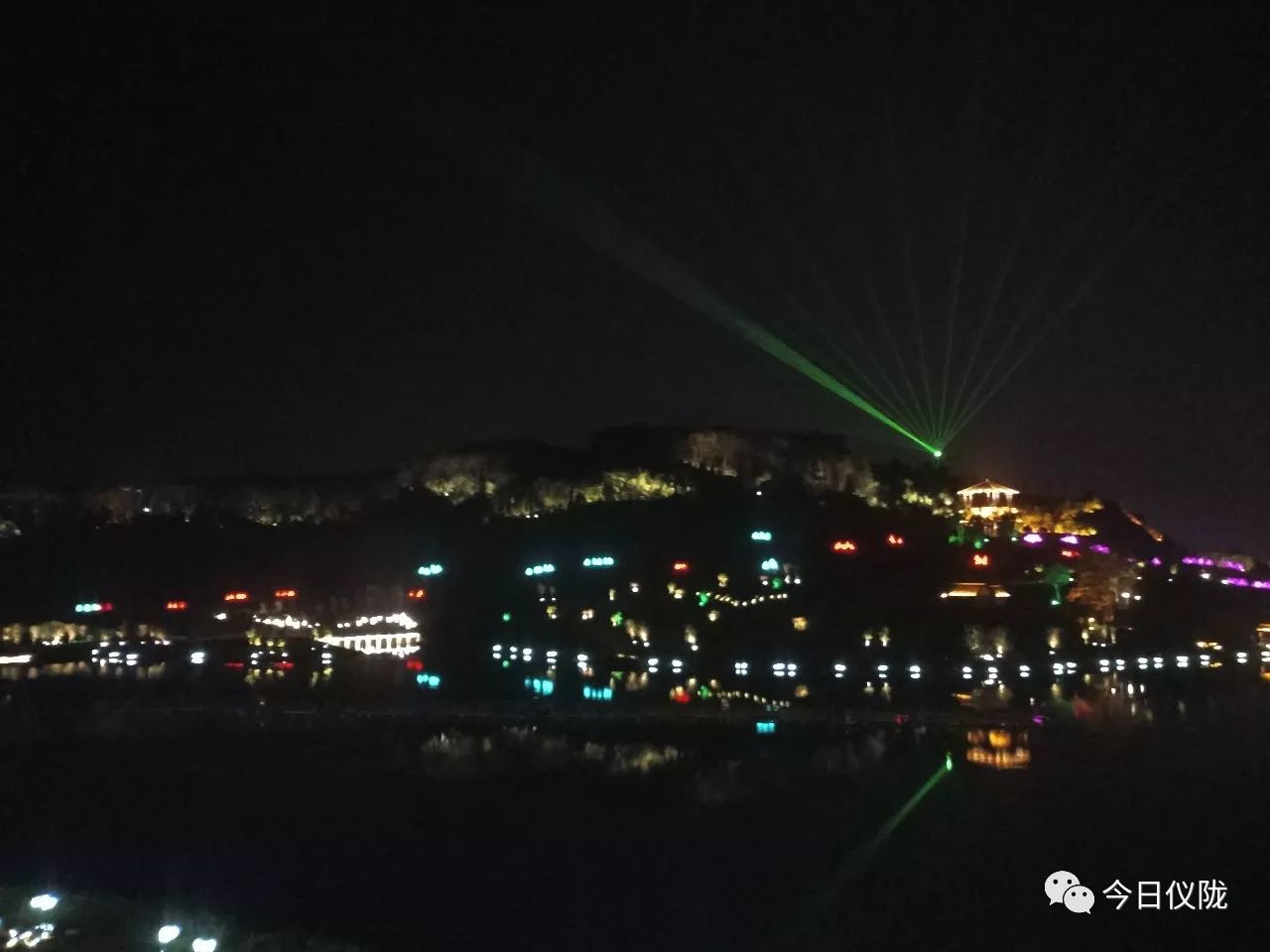 一座幸福感爆棚的滨江小城,一座山清水秀的幸福小城