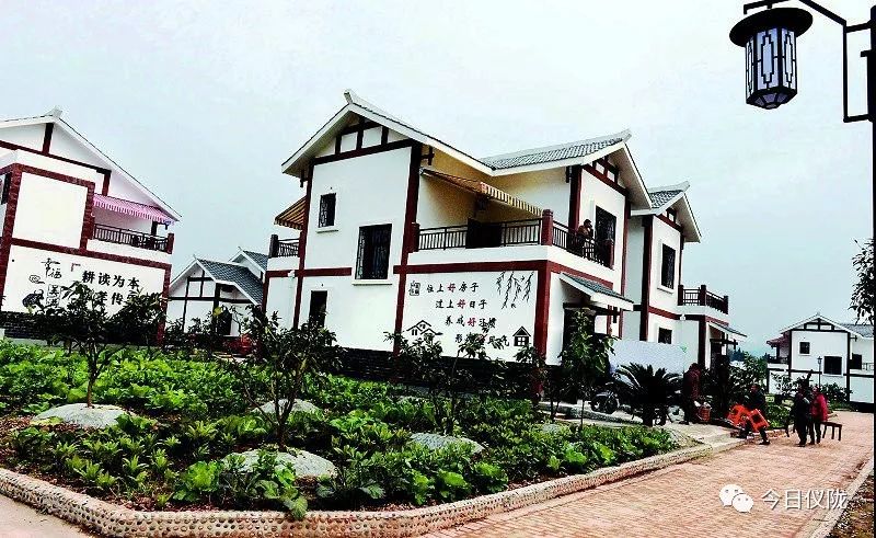 一座幸福感爆棚的滨江小城,一座山清水秀的幸福小城