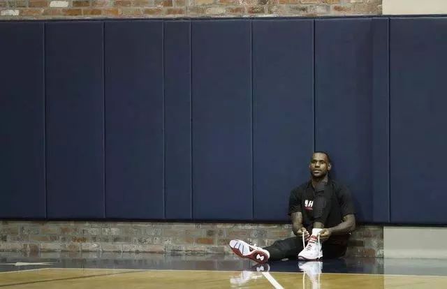 训练场地练习方式,在家练习垂直弹跳