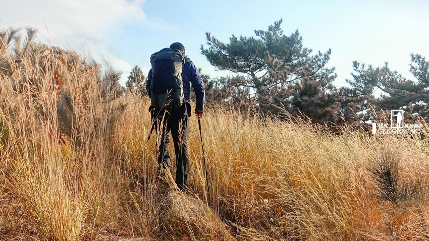 推荐一款性价比goretex冲锋衣,goretex冲锋衣属于硬壳还是软壳