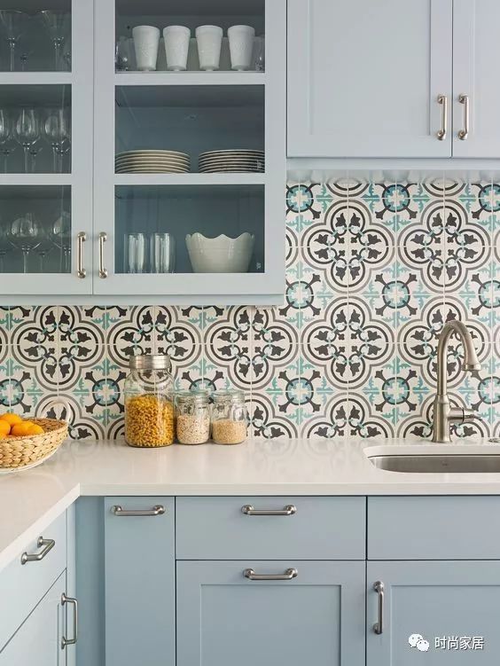 说起对装修的执念……一定是这些风情万种的小花砖！