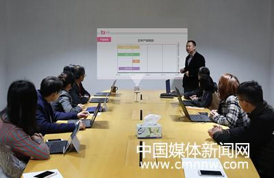 手机投影极米投影仪,新款激光投影手机