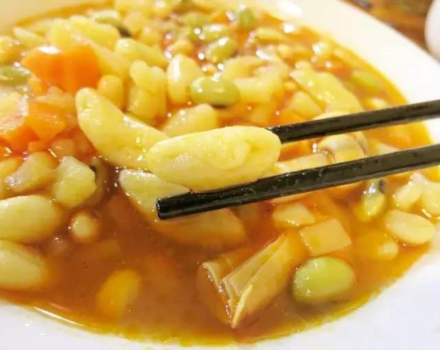 猫咪耳朵没毛,喵咪耳朵有黑色东西鼻子不通气