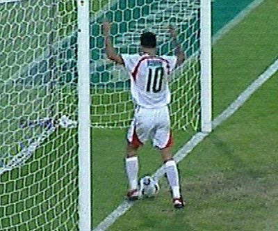 乌龙球冯潇霆伊朗,郜林曾诚冯潇霆