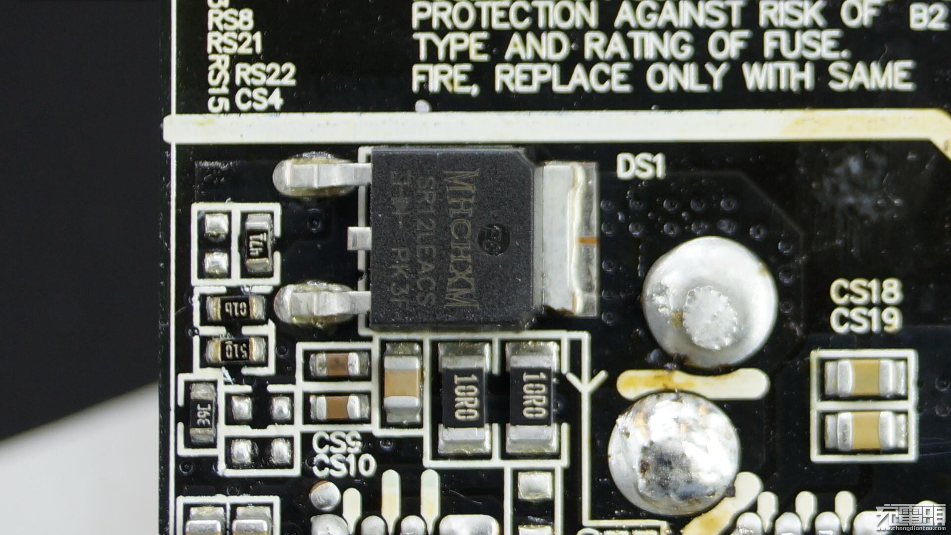 小米gan充电器65w拆解,小米65w双口充电器拆解