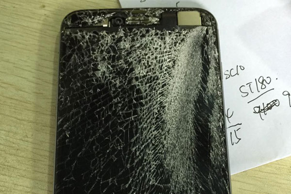 苹果手机换屏回收价格表,苹果手机坏屏回收报价表