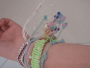 小学阅读完童年后的活动,看孩子运动会想起自己小时候