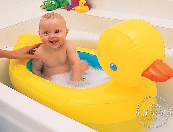 婴儿如何洗澡不着凉,小婴儿如何洗澡