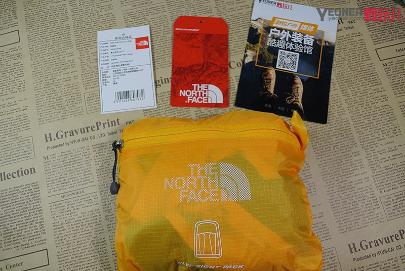 轻便大容量防水背包,northface帆布双肩背包