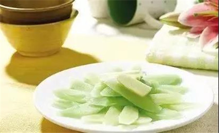 冬天上火怎样降火吃什么药,冬天上火食疗方法