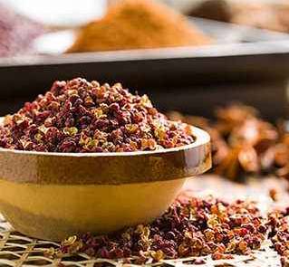 冬季泡脚小知识关注健康建议收藏,冬季泡脚排湿气最好方法