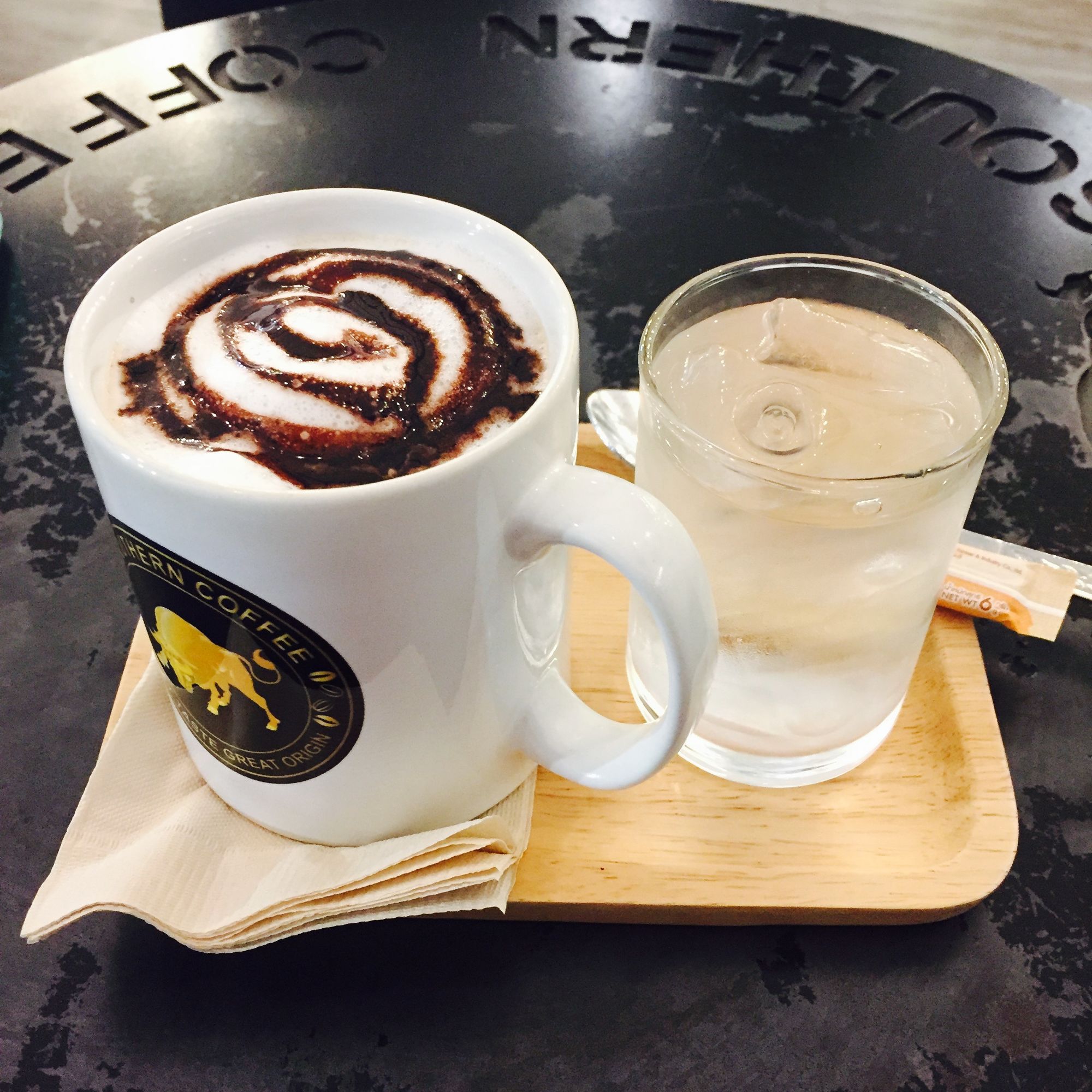 曼谷中国留学生多的地方,曼谷留学带什么