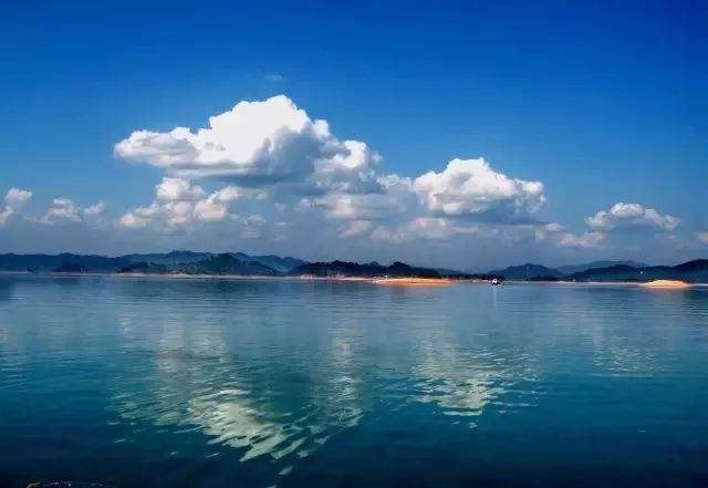 福利丨2017年的最后一个月，送你一场万绿湖双人豪华游