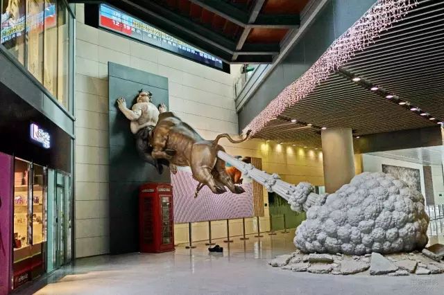 芳草地购物中心特色,芳草地购物中心介绍