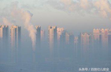 雾霾天气时尽量少开窗对吗,雾霾天气在家是否要关门窗