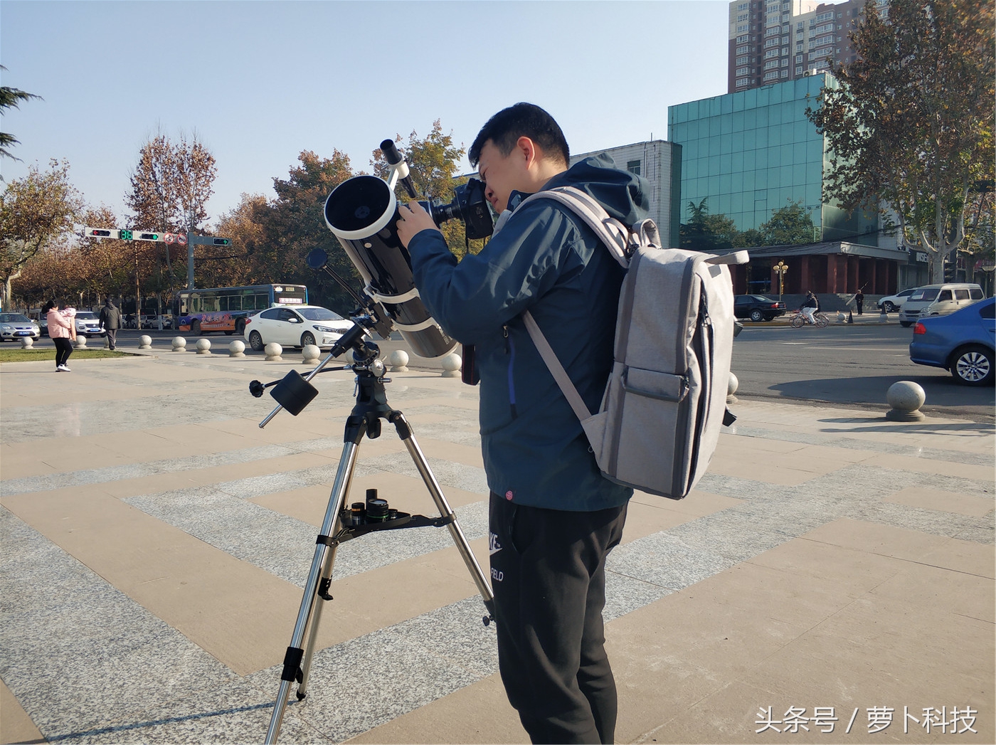 2400mm长焦镜头拍月亮,超远望远镜观月神器