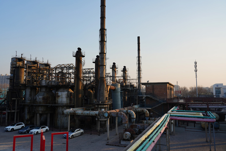 索尼fe24-105mmf4配哪款相机,小巧索尼微单像素高