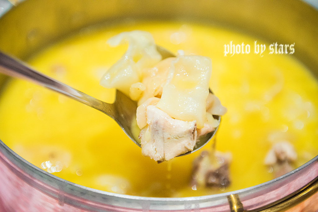 又一家暖爆上海冬天的网红黄金锅,让你穿越TVB