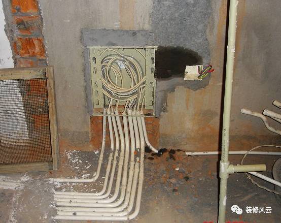 弱电箱一般布置在哪里,什么是家装弱电箱