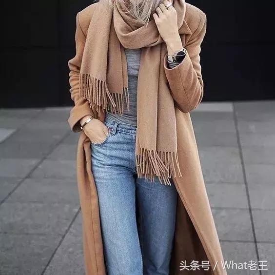 lv羊绒围巾哪个颜色最百搭,买羊绒围巾哪个颜色最百搭