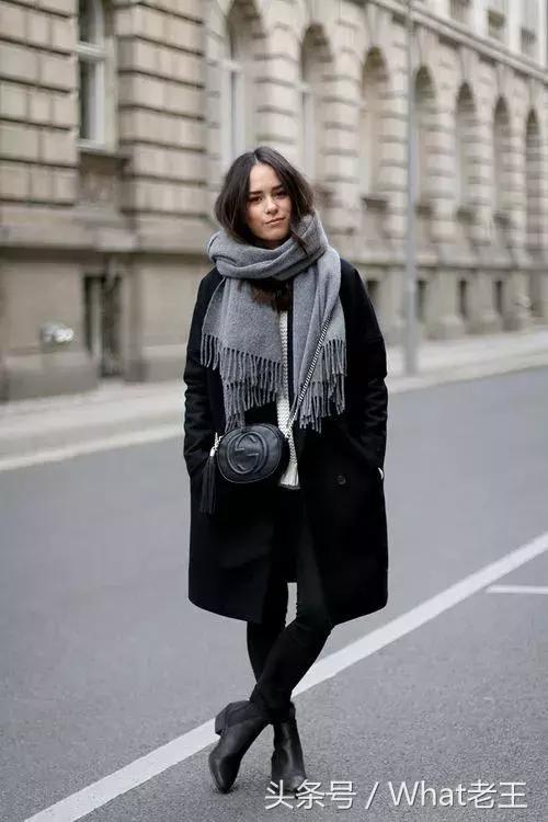 lv羊绒围巾哪个颜色最百搭,买羊绒围巾哪个颜色最百搭