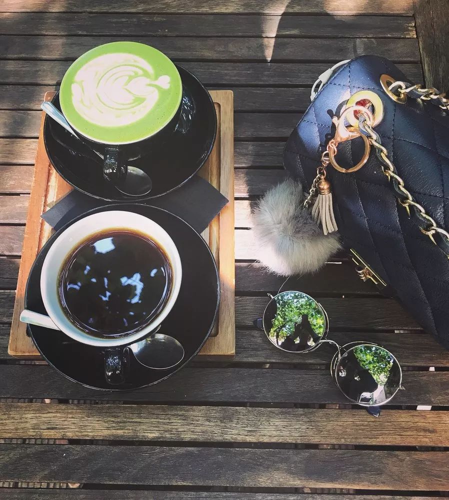 布鲁塞尔天鹅咖啡馆别具一格,布鲁塞尔的咖啡厅